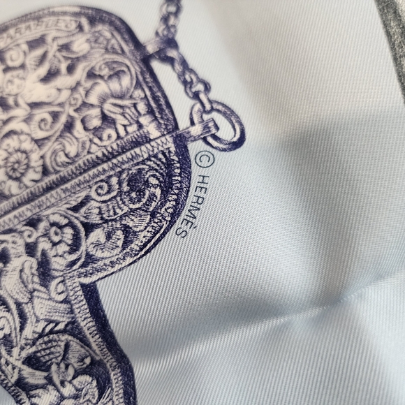 NIB Hermès Nous Sommes Inseparables Scarf 90 Blue - Picture 9 of 10